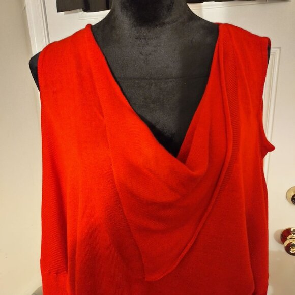 NICK VERREOS COLD SHOULDER-DEEP RED SWEATER-LONG SLEEVES-LIKE NEW-SIZE: 3X - Picture 9 of 9